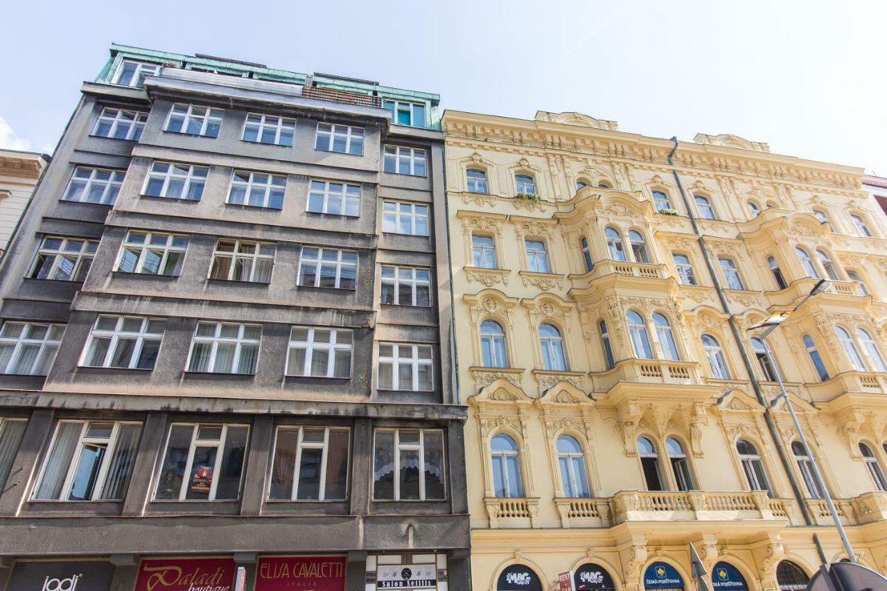 Sunny Central Apartment On Wenceslas Square By Easybnb プラハ エクステリア 写真