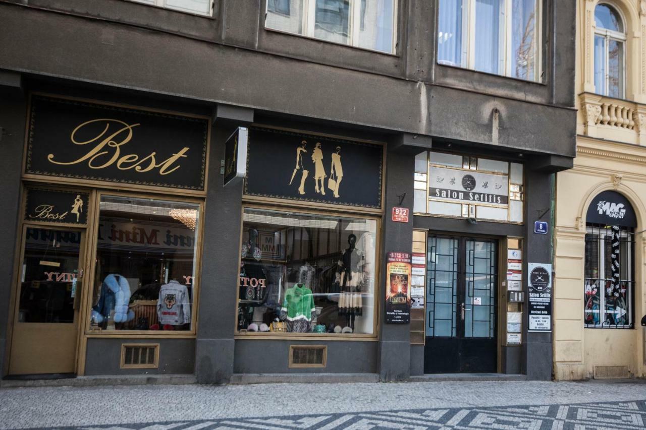 Sunny Central Apartment On Wenceslas Square By Easybnb プラハ エクステリア 写真